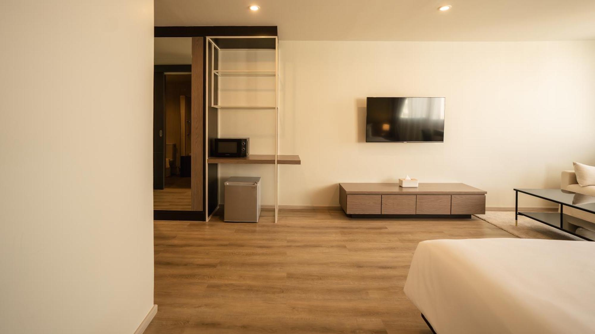 The Rise Suites Hotel, Chiang Mai - Sha Extra Plus Dış mekan fotoğraf