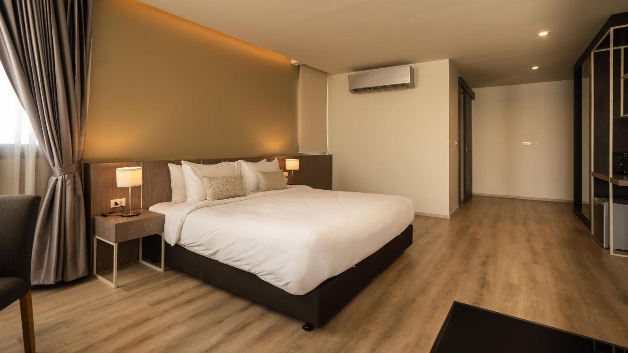The Rise Suites Hotel, Chiang Mai - Sha Extra Plus Dış mekan fotoğraf